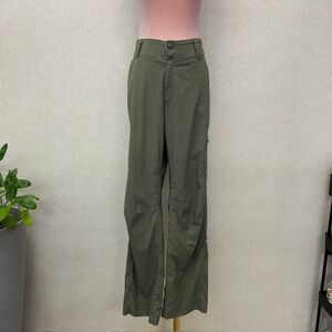 L.L Bean Outdoor Stretch Straight Leg Green Cargo Pants Womens Size 10 Regular
